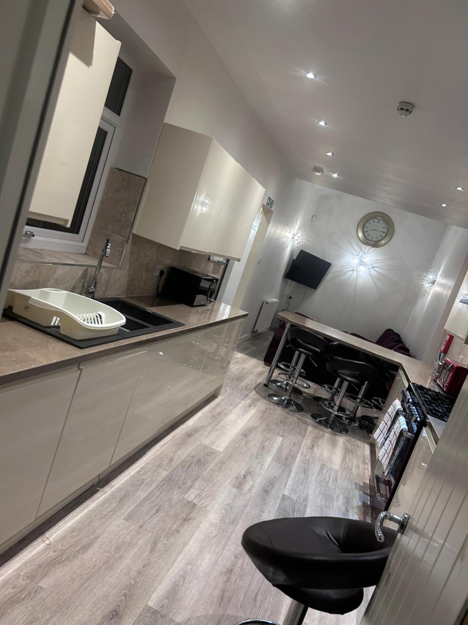 Seaford Guest House Xxx Stoke-on-Trent Екстер'єр фото
