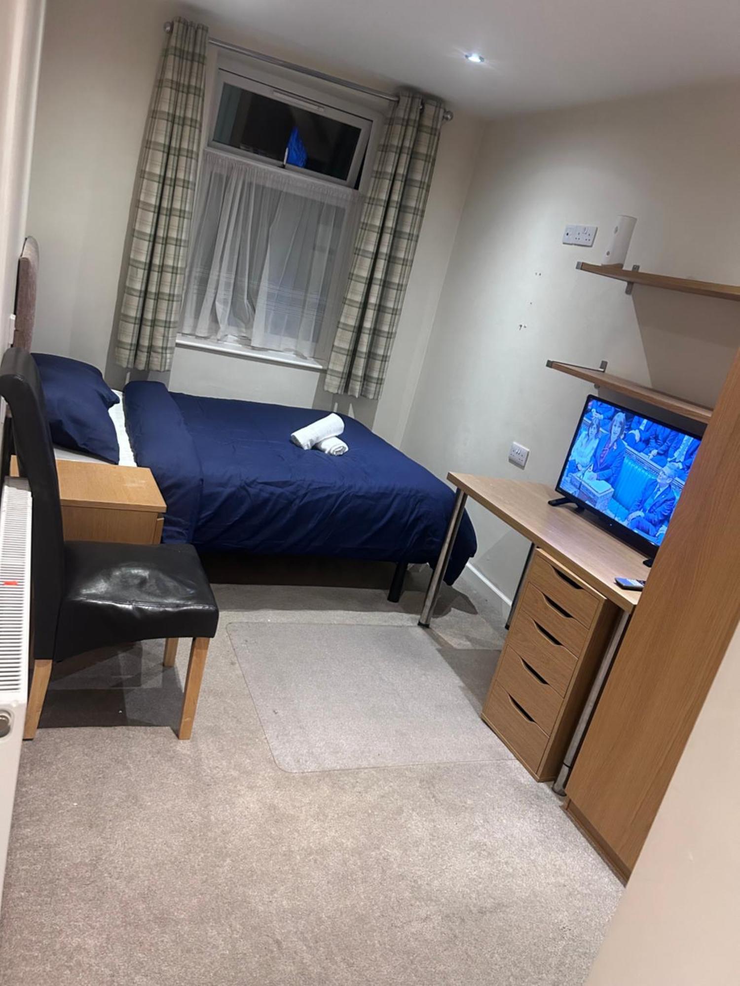 Seaford Guest House Xxx Stoke-on-Trent Екстер'єр фото