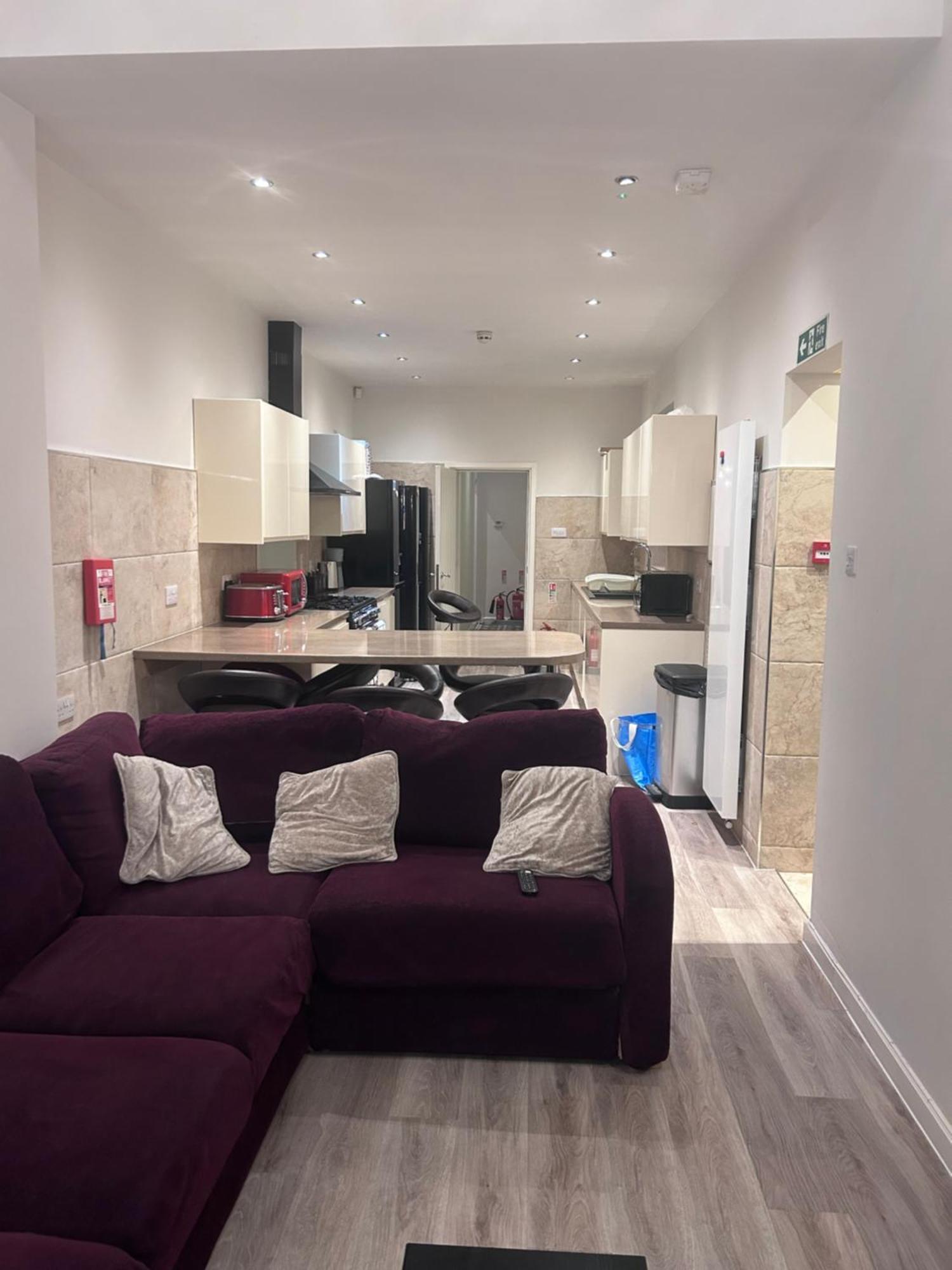 Seaford Guest House Xxx Stoke-on-Trent Екстер'єр фото